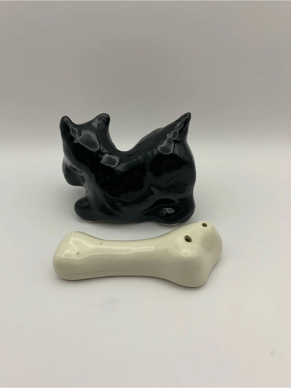 Vintage Scotty Dog Bone Salt Pepper Shakers